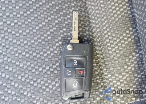 2019 Volkswagen Jetta 1.4T R-Line/1.4T S/1.4T Se from USA, damaged, VIN 3VWC57BU7KM093488